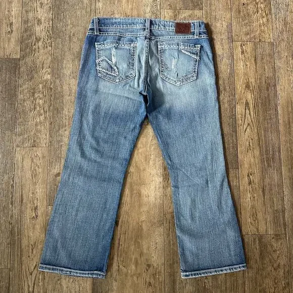 BKE Buckle STELLA Women Size 29 Blue Low Rise Crop Capri Jeans Denim Pants 31x25 - Picture 2 of 11